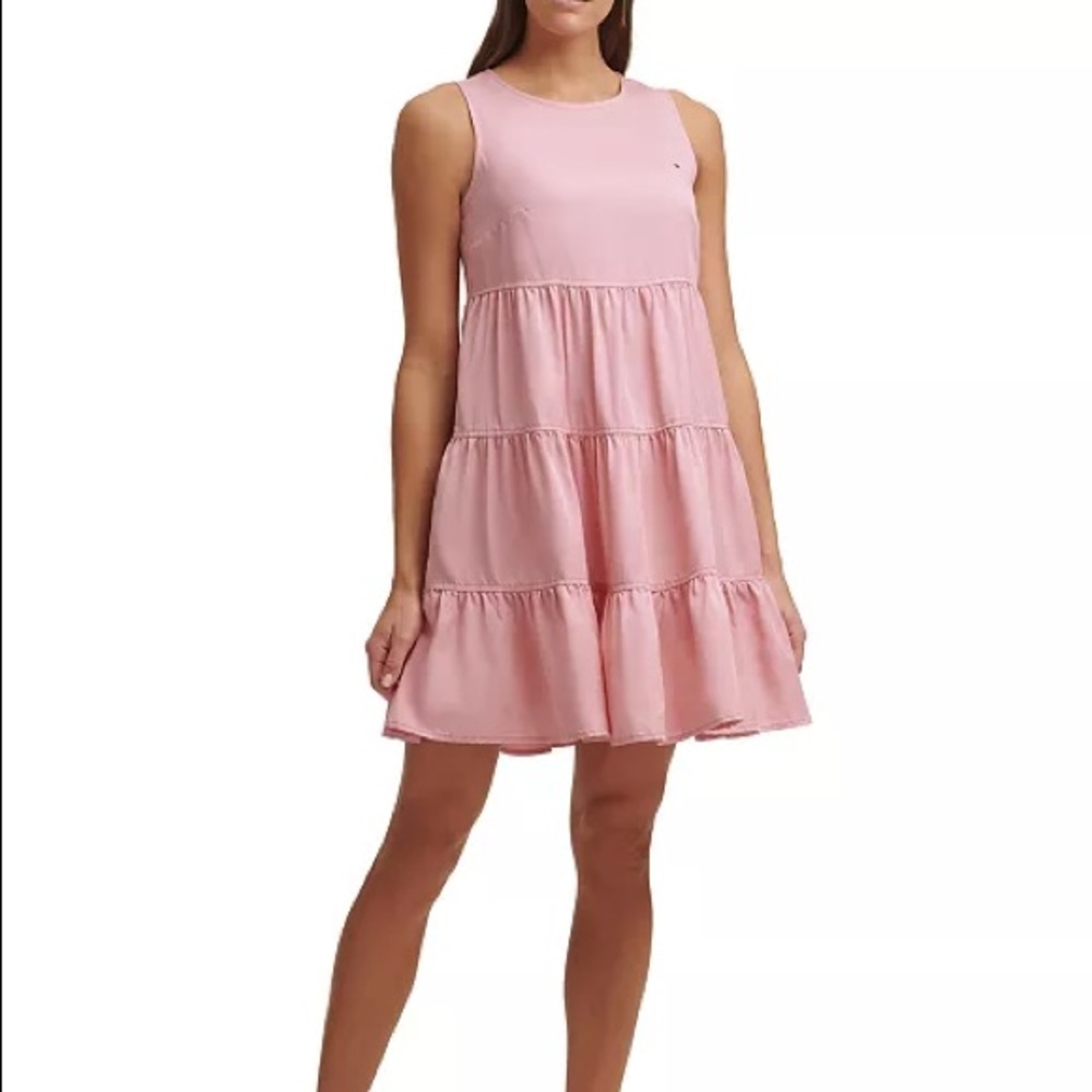 Tommy Hilfiger
Tiered Shift Dress🥨🥨